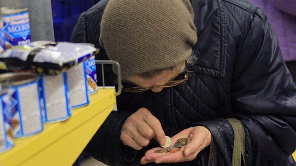 Запаса терпения больше нет. Евгений Гонтмахер о том, что внешняя невозмутимость «глубинного народа» — обманчива