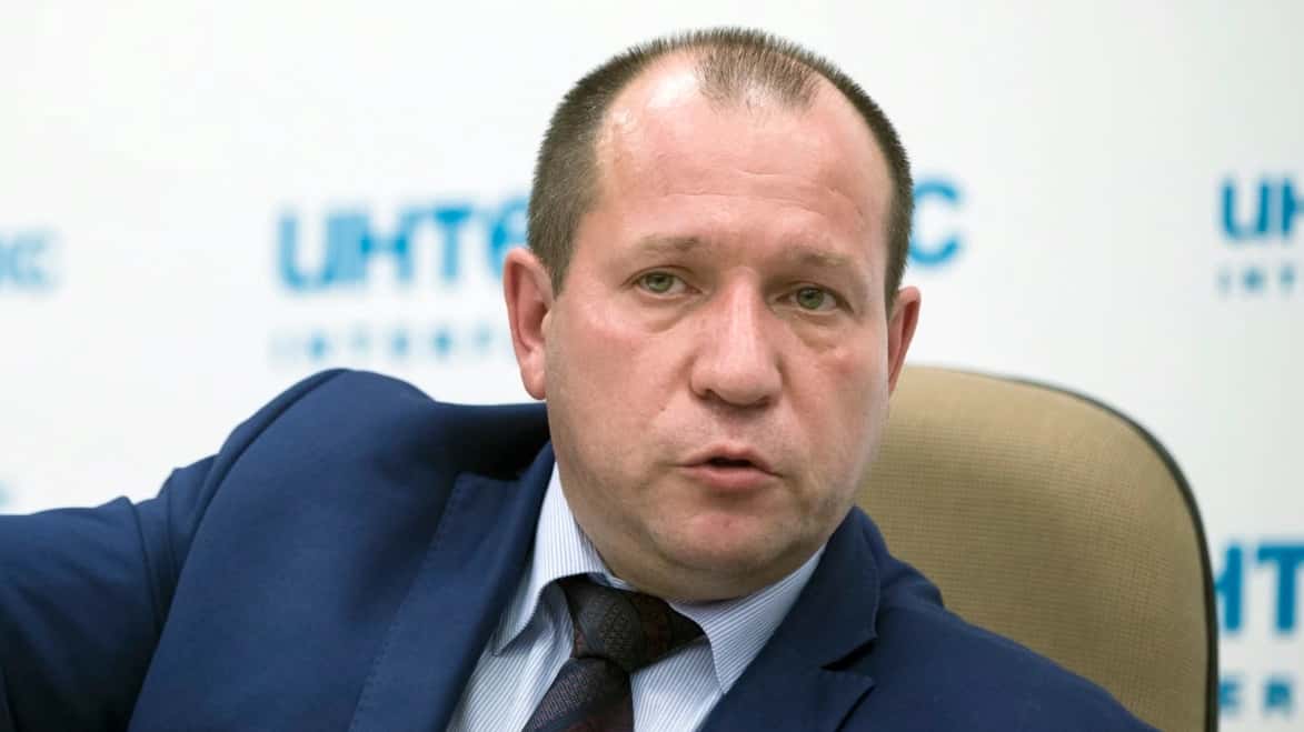 «Я считаю, что надо вести общественно-политическую работу, а им нравится писать бумаги». Игорь Каляпин уволился из «Комитета против пыток»