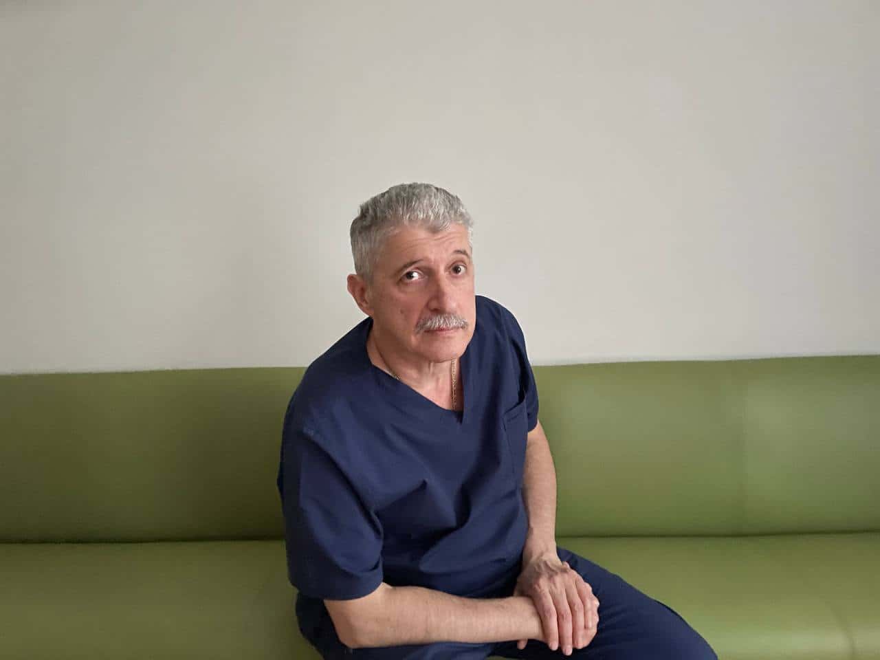 «Планировали рожать в лучшем роддоме, а рожают в подвале». Интервью с врачом из Киева