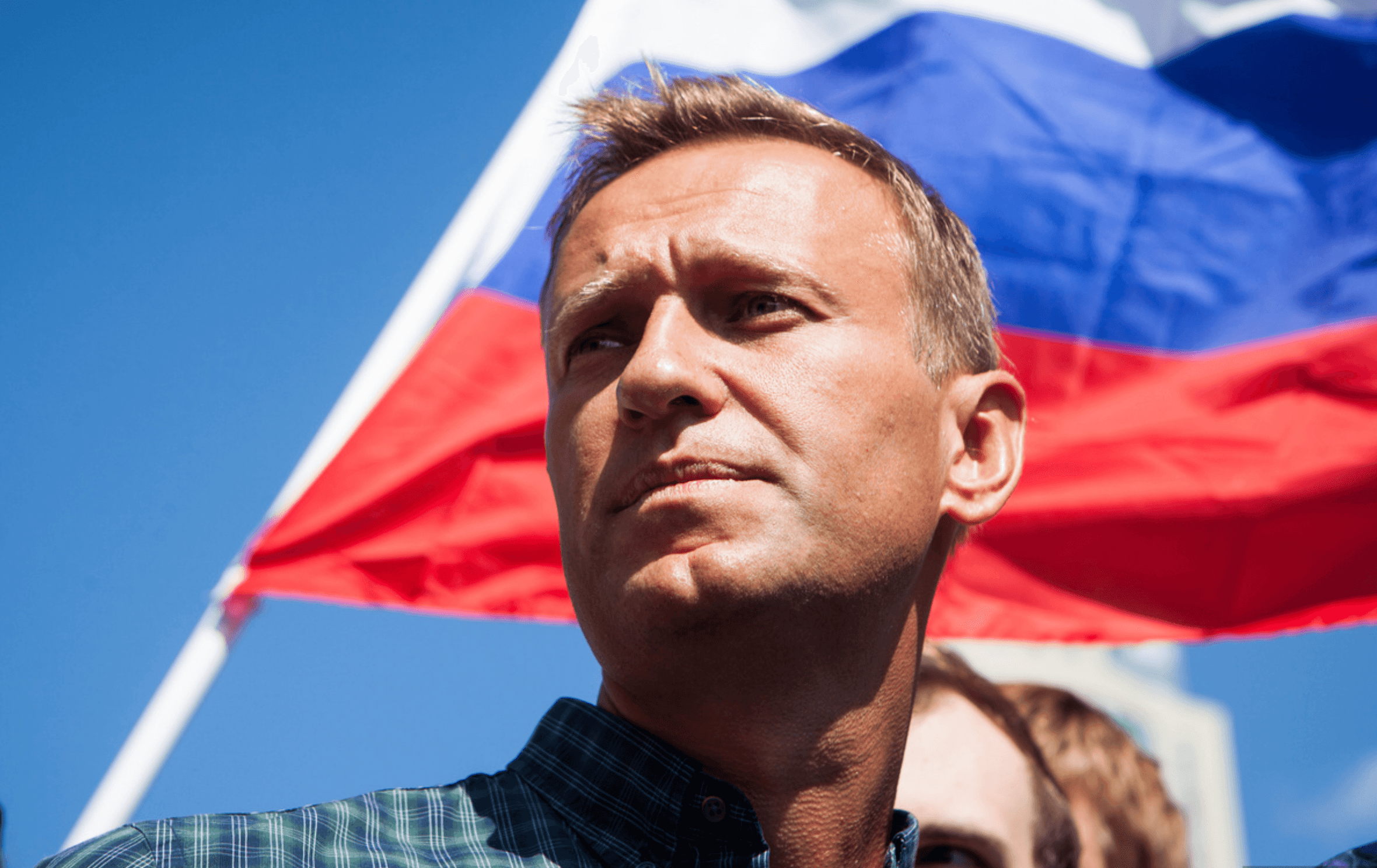 «Навального ломают по схеме ГУЛАГа, но если он выживет, палачи отступятся», — бывший политзэк Александр Подрабинек 