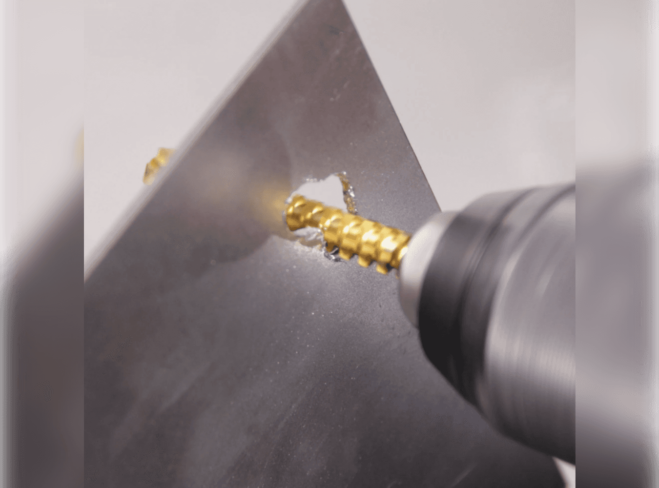 Российские компании ВПК используют сверла, фрезы, резцы из Израиля, которые поставляют через третьи страны