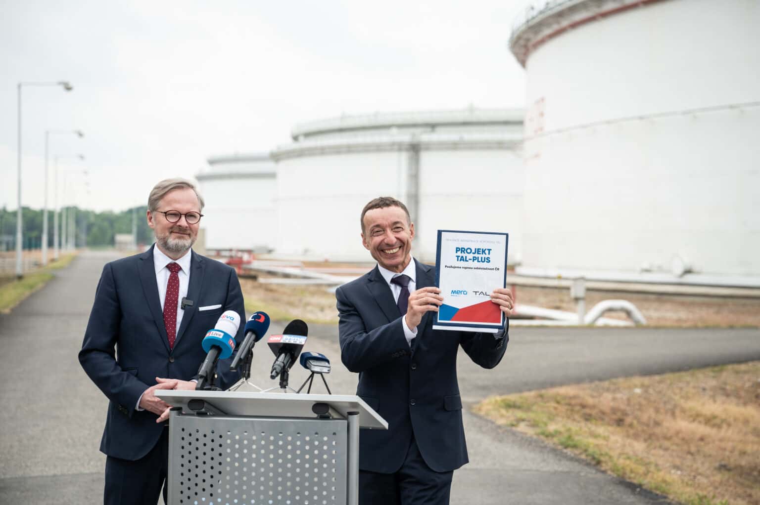 Чехия впервые в истории полностью отказалась от российской нефти