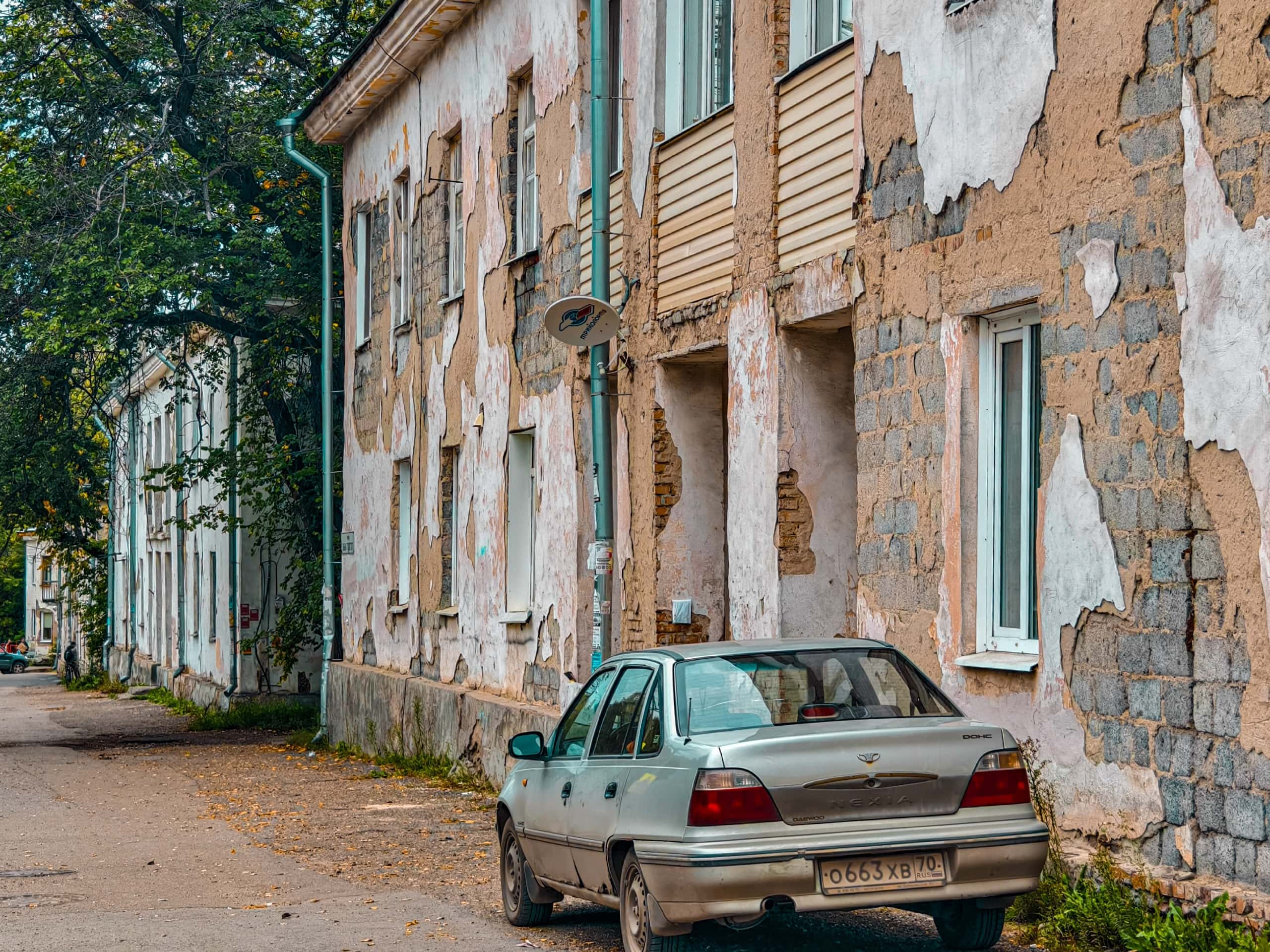 Выплаты участникам «СВО» идут из средств, выделенных на строительство жилья, школ, общественный транспорт — экономист Янис Клюге