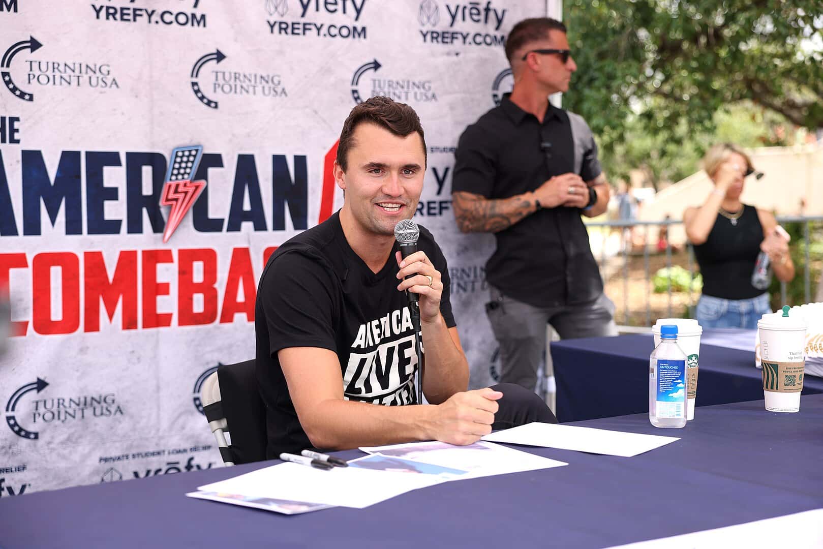 Фейк Марии Захаровой: убитый Чарли Кирк призывал к миру в Украине