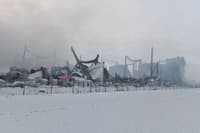 На месте сгоревшего склада Wildberries в Шушарах