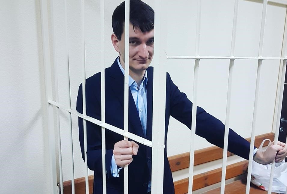 "Вы что, еврей?" - сочинский судья отказал блогеру в ознакомлении с делом, вспомнив о его национальности