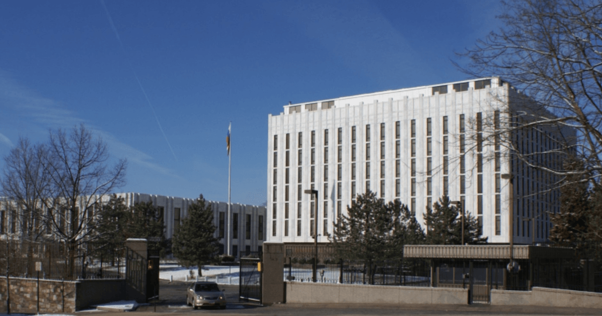 Площадь у посольства России в Вашингтоне переименуют в честь Немцова к 27 февраля