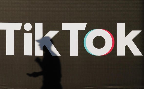 В Кыргызстане заблокируют TikTok по причине «негативного влияния» соцсети на психику детей