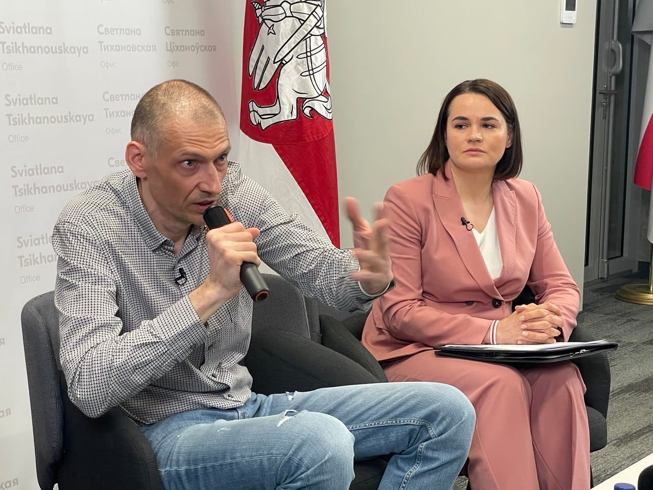 «Трампу достаточно сказать одно слово, чтобы освободили всех политзаключенных в Беларуси» — Сергей Тихановский 