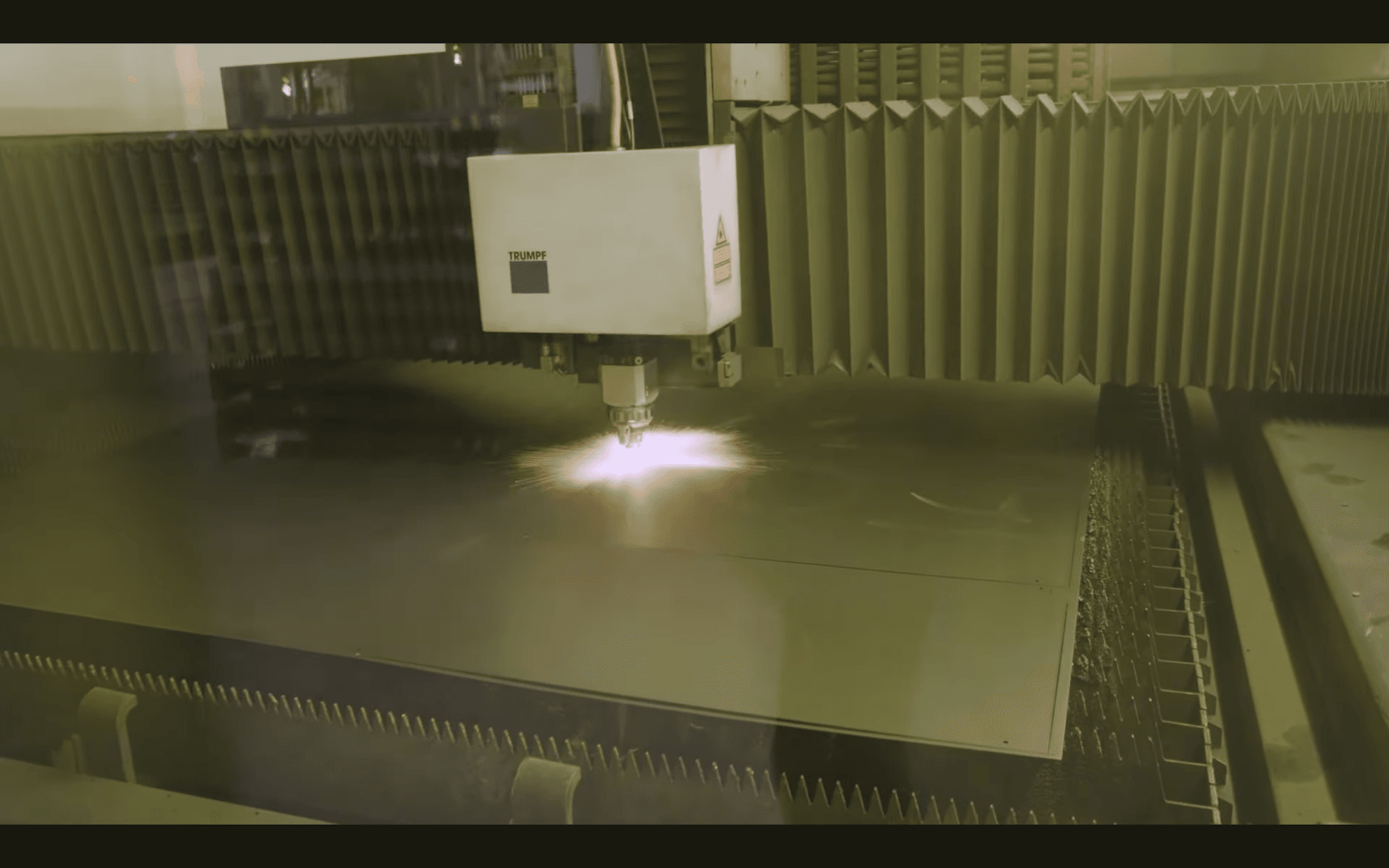 Российский рынок лазерных режущих станков, востребованных ВПК, после ухода западных компаний заняли китайские производители