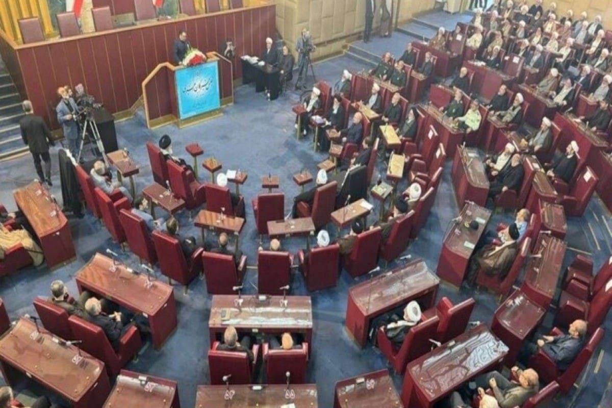 В Иране выбрали нового верховного лидера после гибели Хаменеи. «Имя Хаменеи продолжится» — член Совета экспертов 