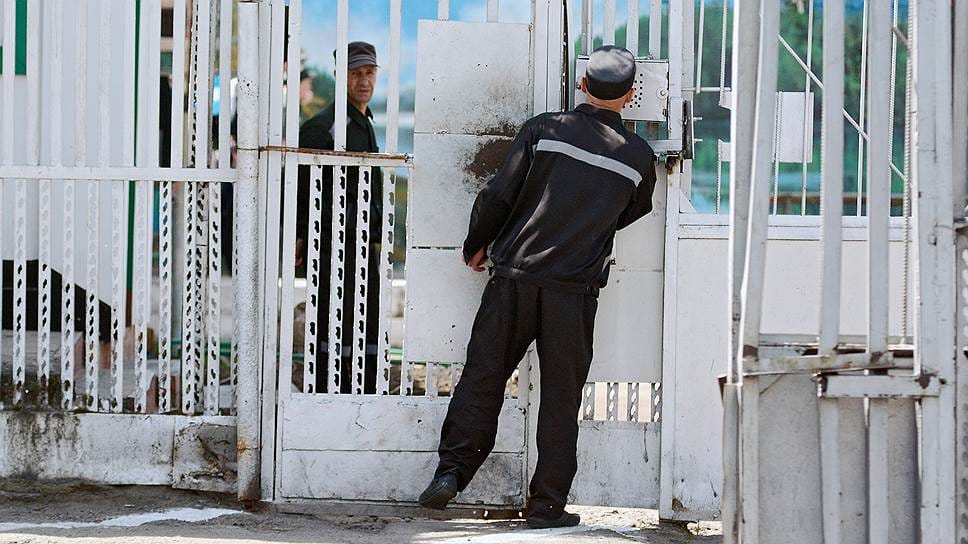 «Жизненно важные органы не задеты — п**дите дальше». Как в красноярском ЕПКТ-31 годами пытают заключенных