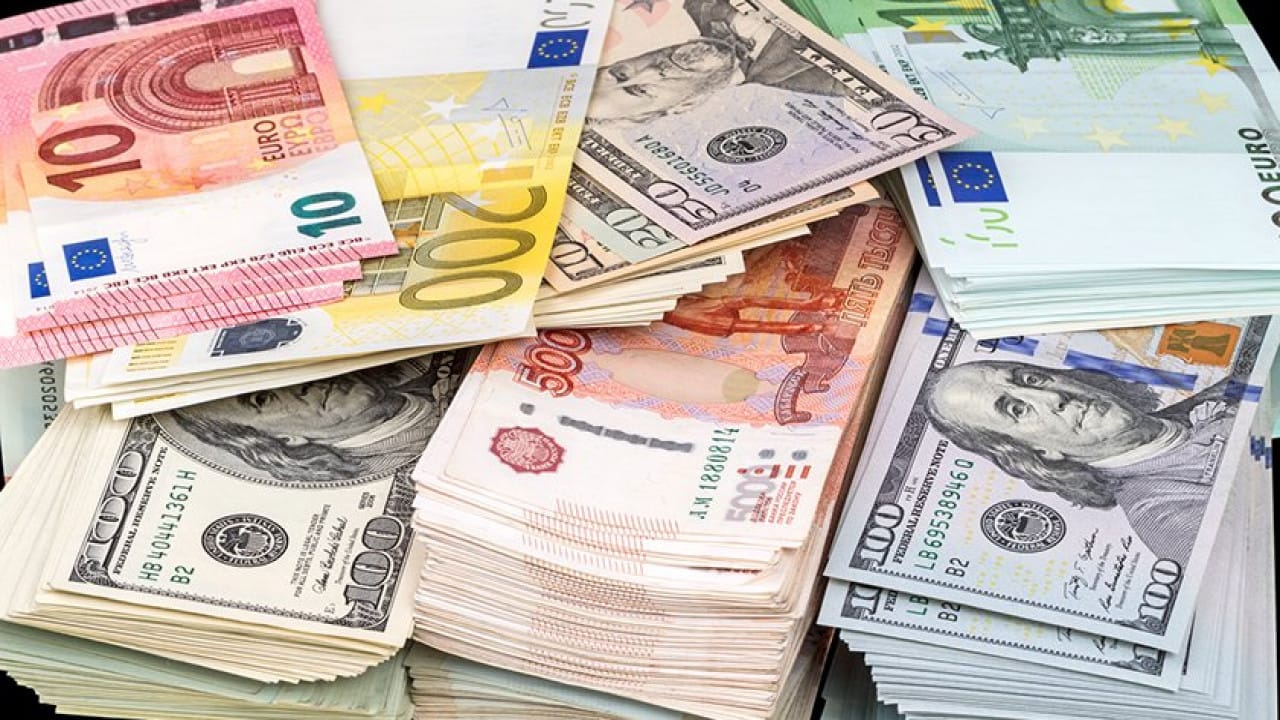 Российские власти «виртуально» продают заблокированные валютные резервы