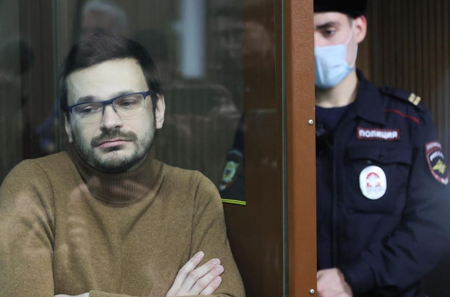 Opposition politician Ilya Yashin found guilty for YouTube stream on Bucha “fakes”, prosecutor demands 9 years in prison