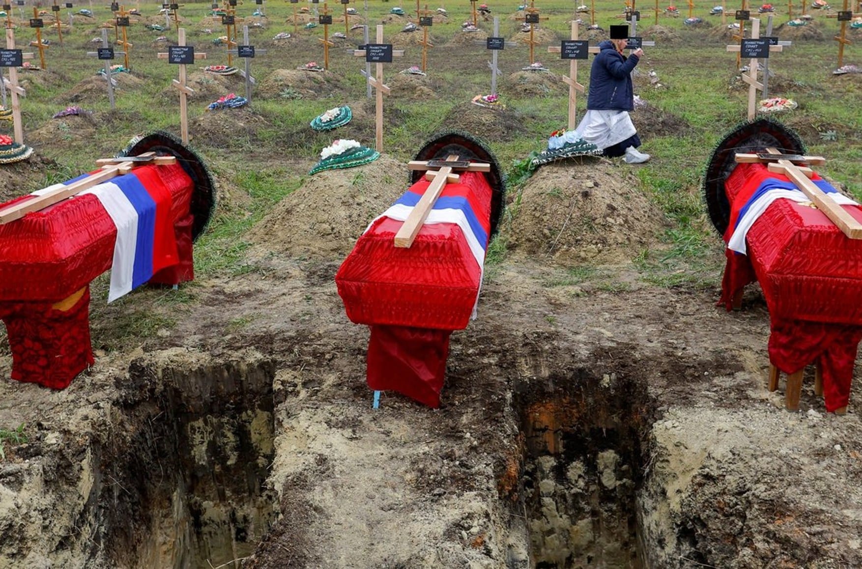 Not enough childbirths: war and migration of Russian youth set to cause demographic disaster in Russia