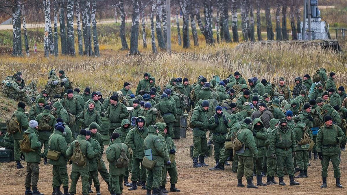 Мобилизованные в отпуске ломают себе руки и ноги, чтобы не возвращаться под командование ЧВК Вагнера