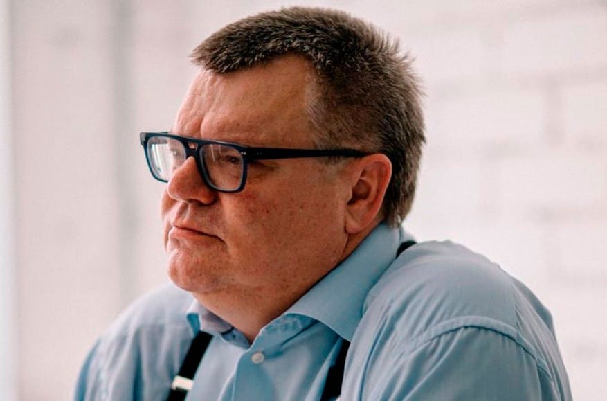 Lukashenko opponent Viktar Babaryka admitted to hospital after prison beating