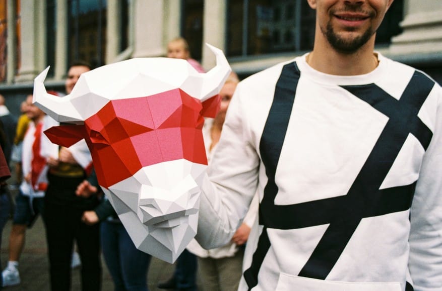 Over 60 former political prisoners and their relatives detained in mass raids in Belarus