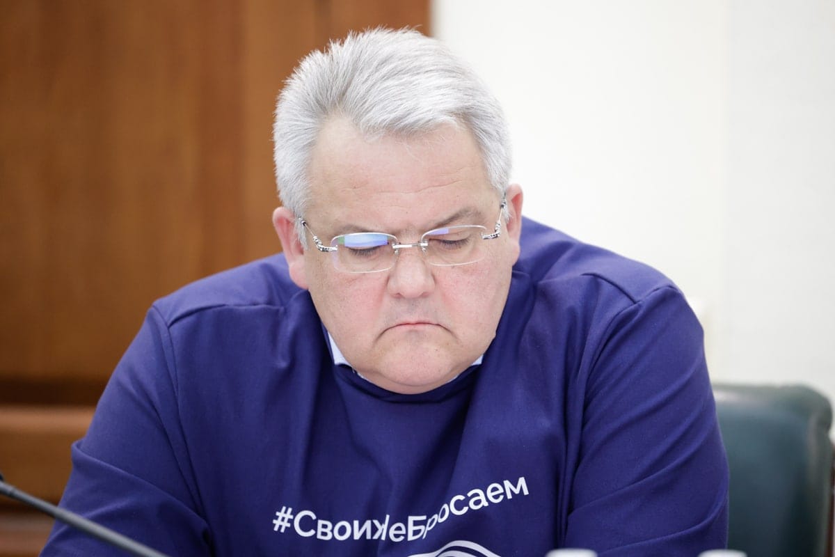 Бывший белгородский вице-губернатор получил 5 лет за взятку и попросился на войну. На фронте побывало не менее десятка осужденных чиновников