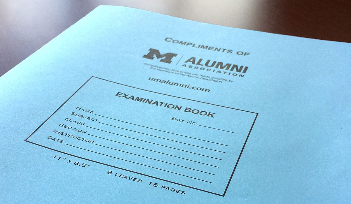 WSJ: Продажи тетрадей в США значительно выросли. Университеты возвращаются к экзаменам на бумаге из-за использования студентами ИИ