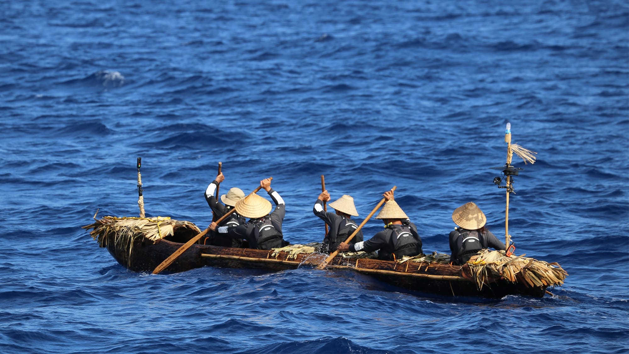 Ученые доказали: 30 тысяч лет назад люди могли переплывать океан на выдолбленных лодках