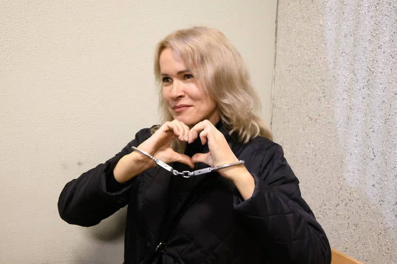 На журналистку Марию Пономаренко, совершившую в заключении три попытки суицида, завели третье уголовное дело