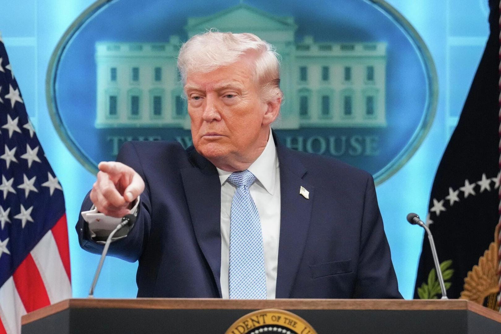 Трамп заявил, что Иран нарушил прекращение огня