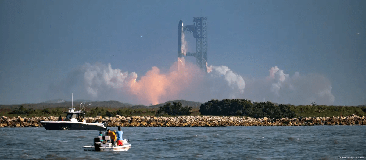 Девятый тестовый полет космического корабля Starship закончился взрывом после выхода на орбиту