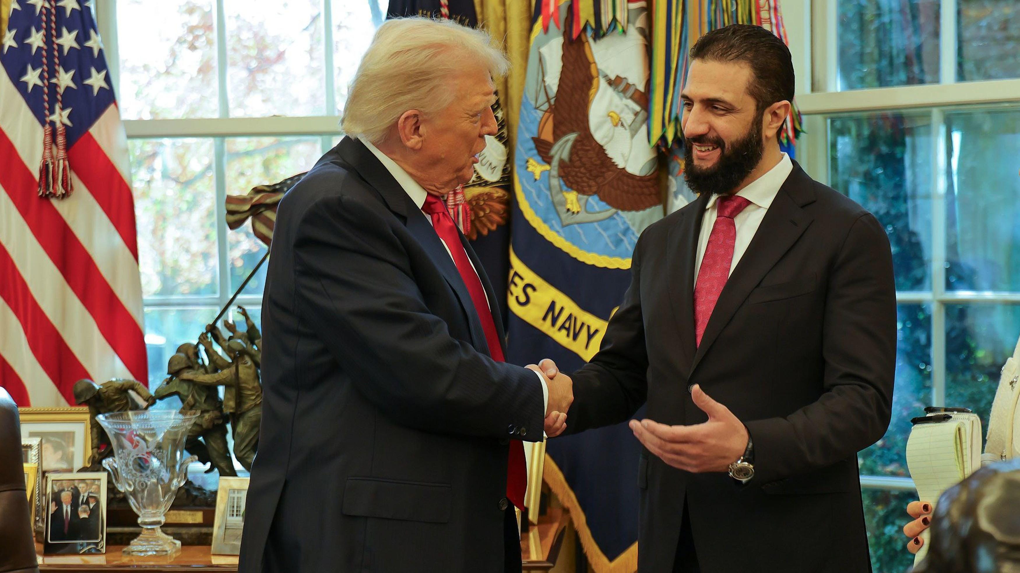 Трамп ввел полный запрет на въезд для граждан еще семи стран, включая Сирию