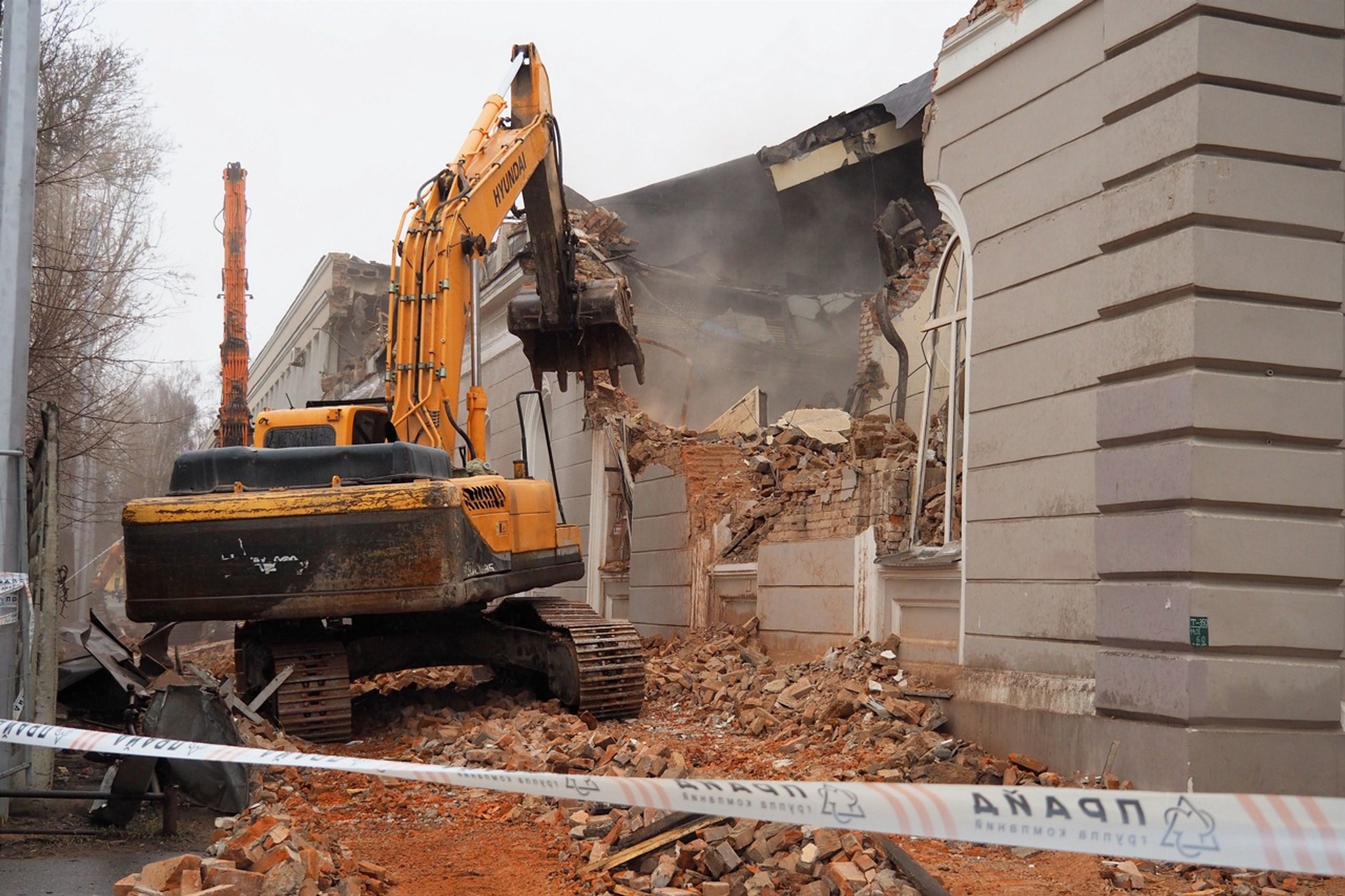 Demolition of the Manege of the Life Guards Finnish Regiment in Saint Petersburg