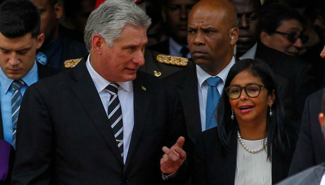 Врио президента Венесуэлы Делси Родригес вместе с президентом Кубы Мишелем Диаз-Канелем 