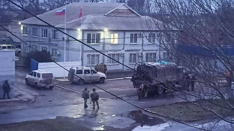 Российские войска оккупируют Каменку-Днепровскую