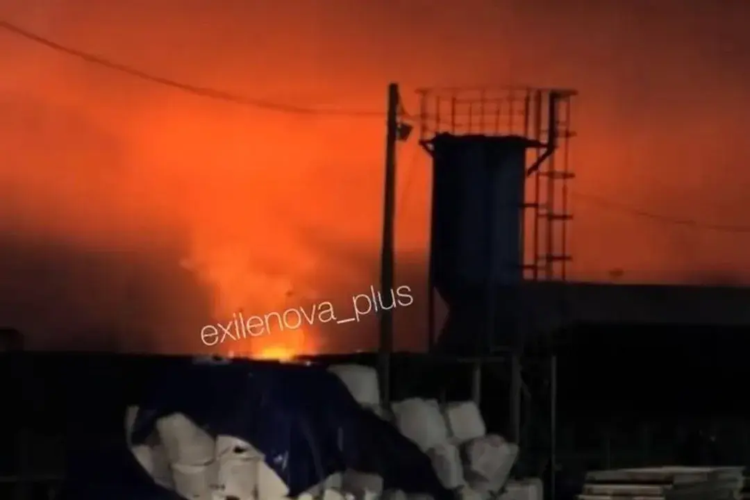 A fire in Russia’s key oil export hub of Ust-Luga in the Leningrad Region. Source: Exilenova+